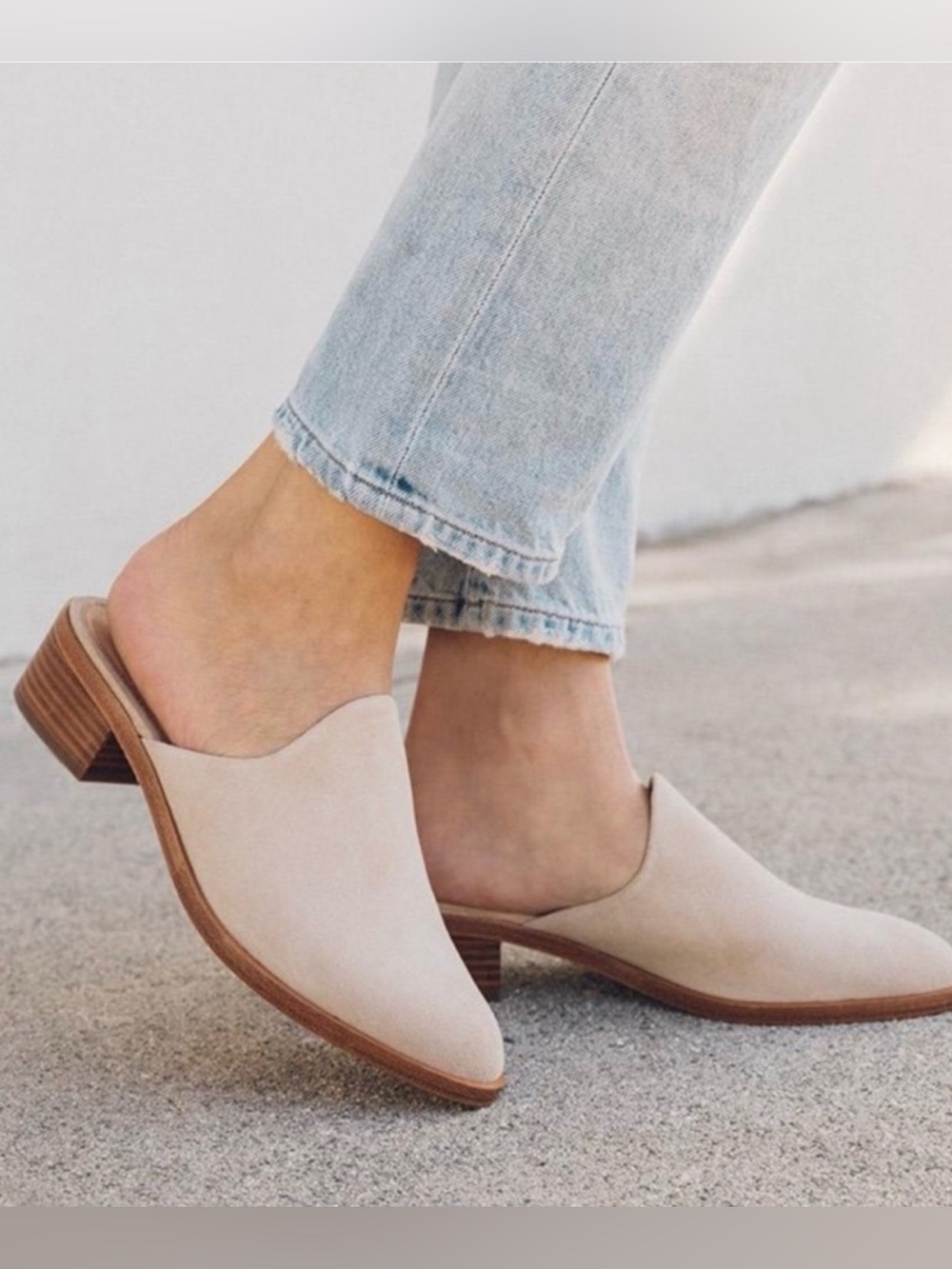 Soludos Women's Venetian Beige Slip-On Mules Flats suede leather NEW size 10